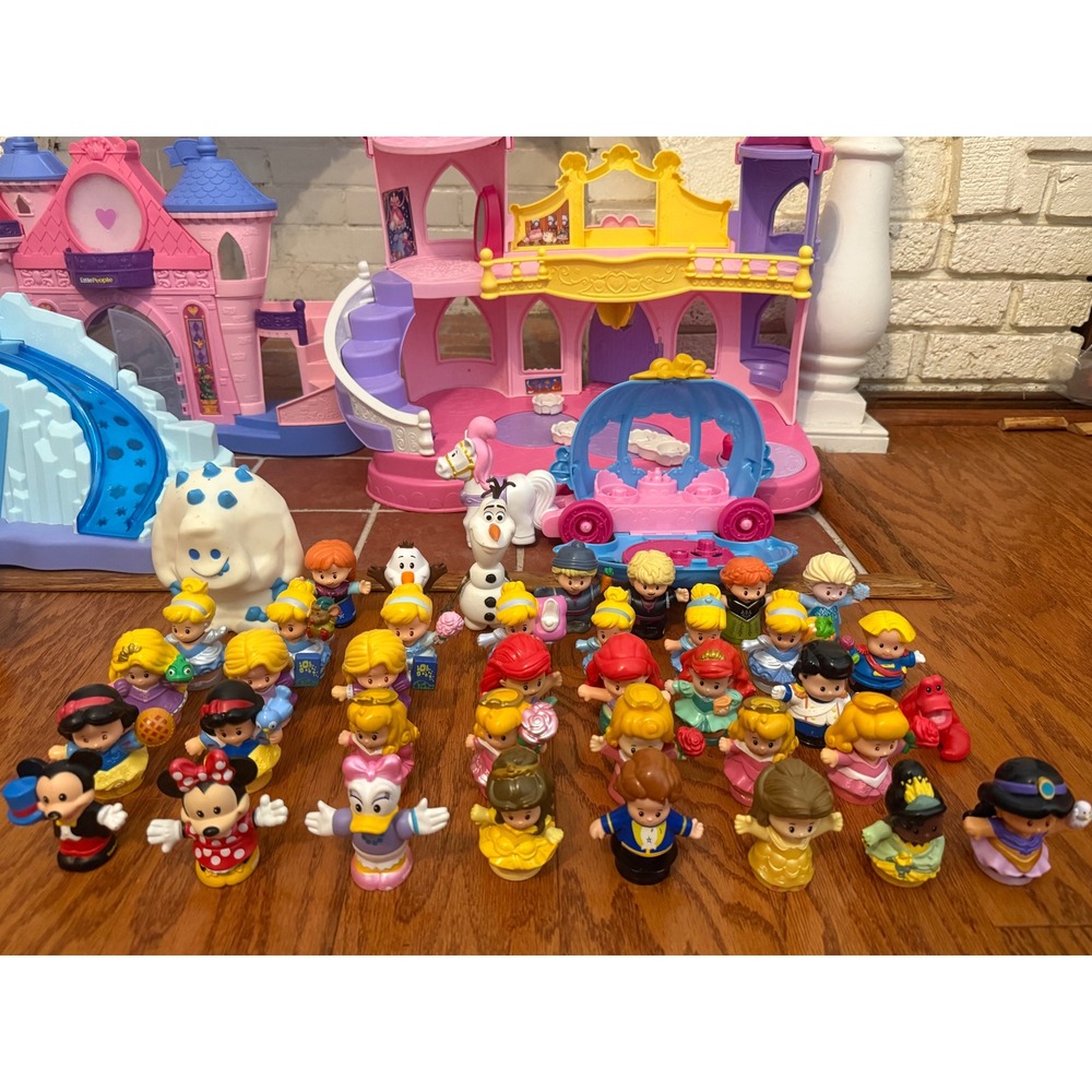 TESTED WORKS Fisher-Price Disney Princess Lot - 38 Characters, 3 Castles - Picture 4 of 7